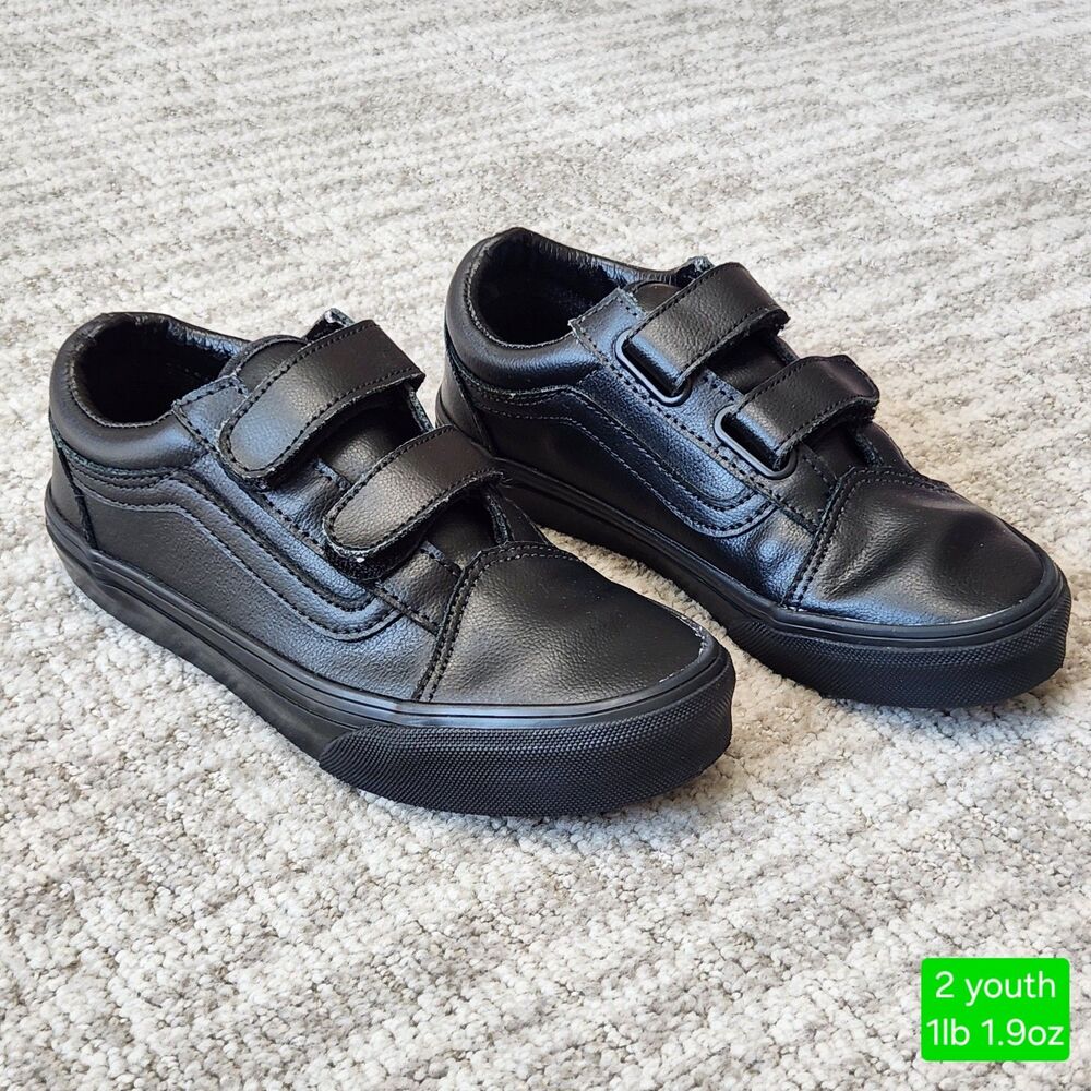 Vans Old Skool Classic Tumbler black leather hook loop shoes size 2 youth